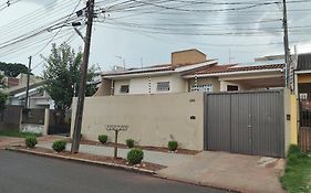 Casa Térrea 3 quartos, sendo 1 suíte Maringá